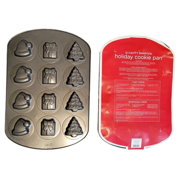 Wilton 12-Cavity Nonstick Christmas Holiday Cookie Pan Set of 2 - Picture 4 of 6